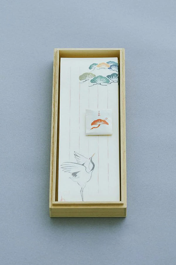 桐箱花鳥箋 吉兆鶴 – 日々の京都物産展