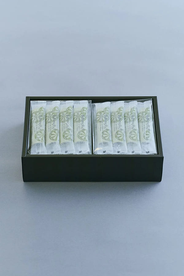 抹茶コルネッタ(32本入)